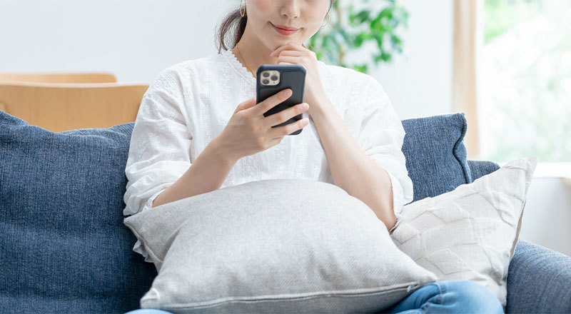 世界的に人気のiphone12用ケースがすでにいろいろ 色彩101 仕事と暮らしに役立つ色彩情報 世界的に人気のiphone12用ケースがすでにいろいろ 色彩101 仕事と暮らしに役立つ色彩情報